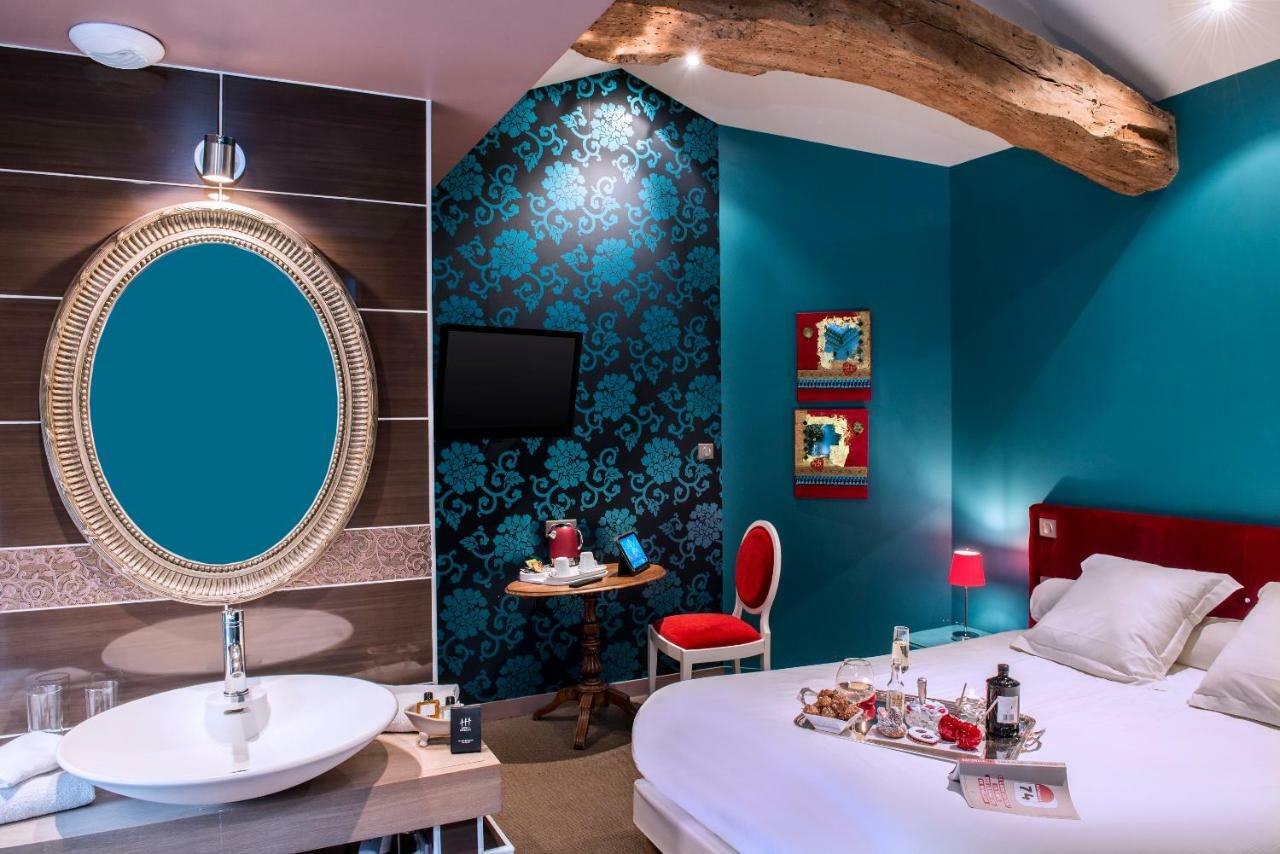 Hotel Spa Frederic Carrion Et Sa Table Gastronomique Viré エクステリア 写真